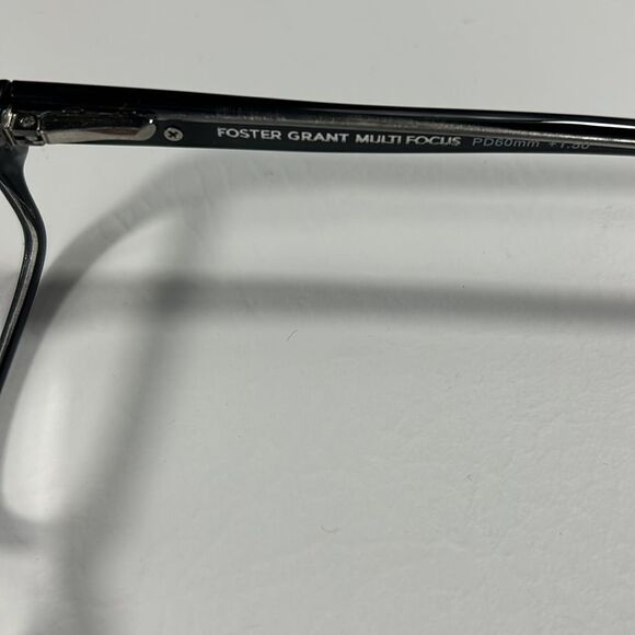 Foster Grant - Multi Focus Plus Black and Grey Reading Glasses - 1.50 - Picture 4 of 4